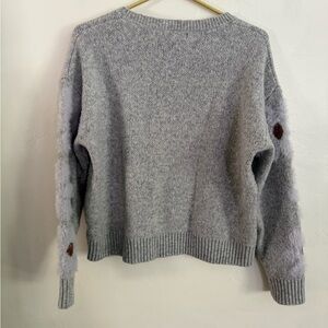 Gray Women's Sweater with Textured Floral Sleeves, Size Medium